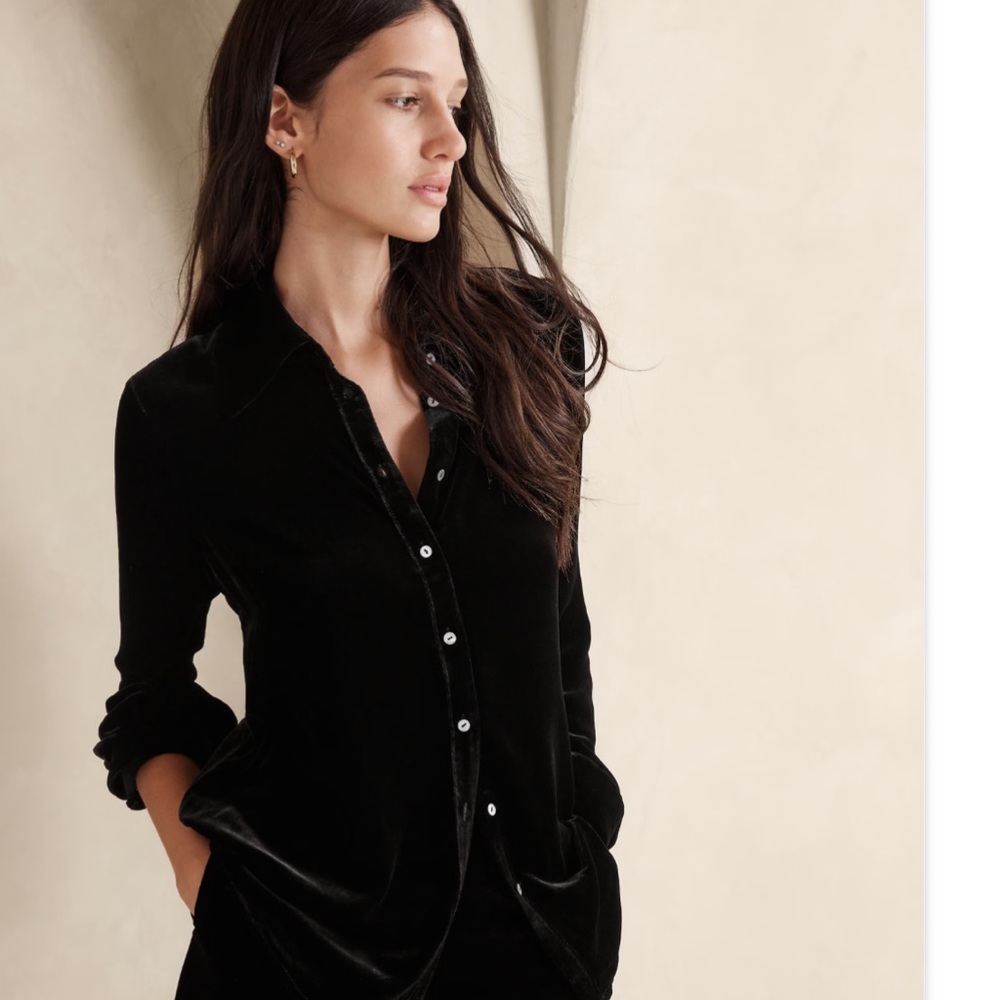 Banana Republic Adalia Velvet Top
